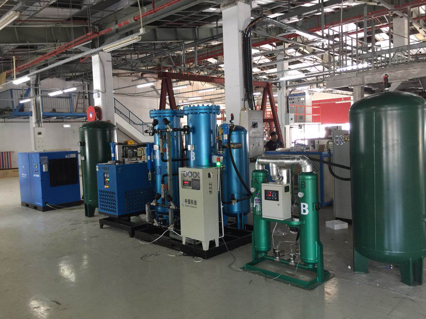 Exported to Hong Kong a factory full set of high pure nitrogen equipment start-up operation
